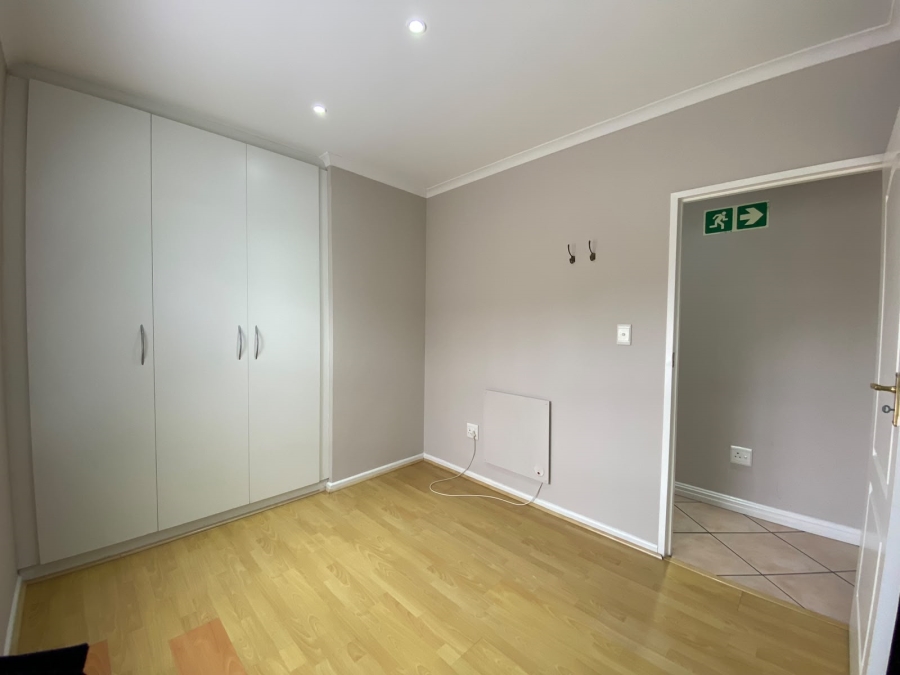 To Let 3 Bedroom Property for Rent in Parklands Western Cape